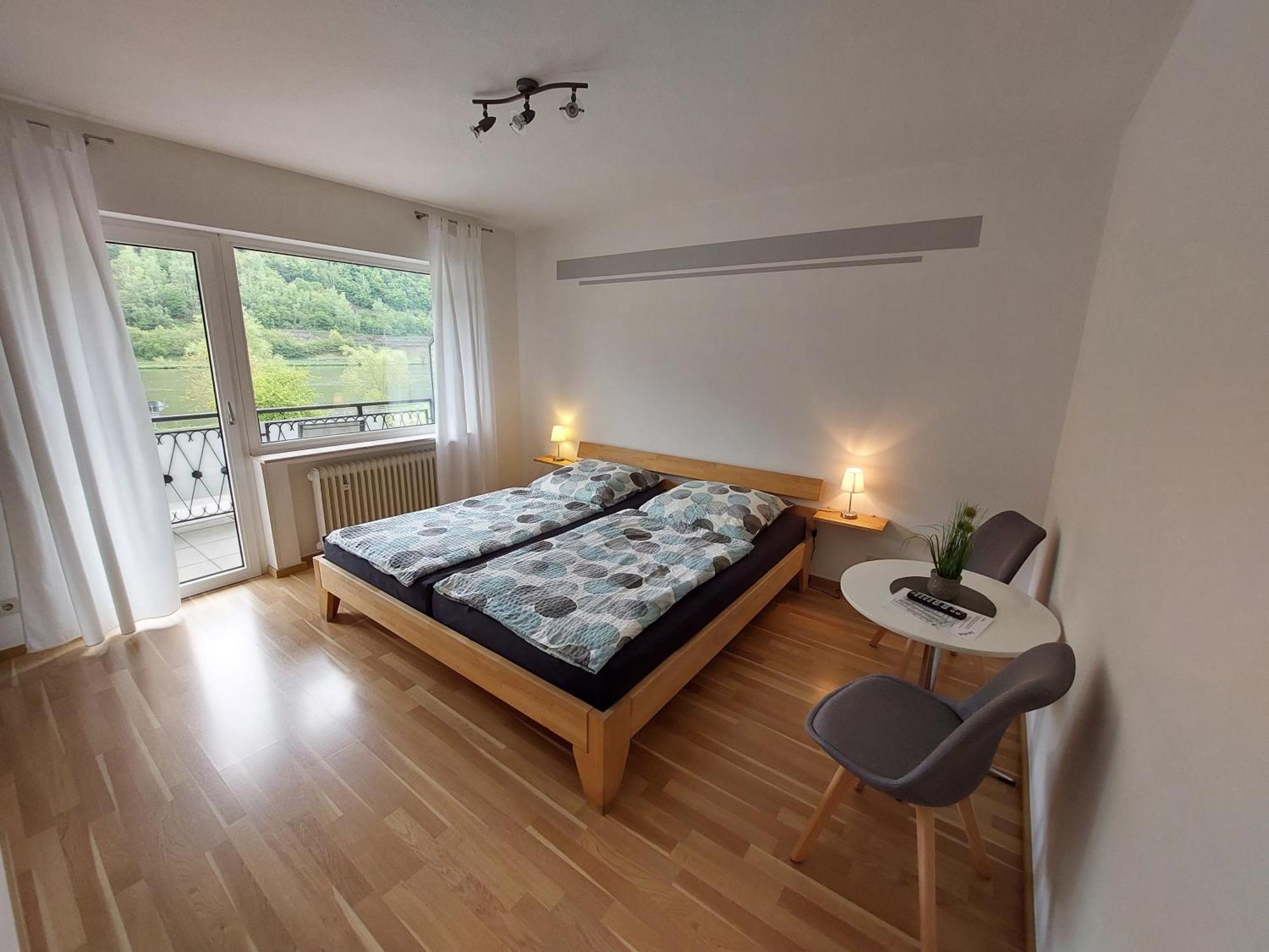 Pension Mosella, Gaestezimmer Sankt Aldegund Exteriér fotografie