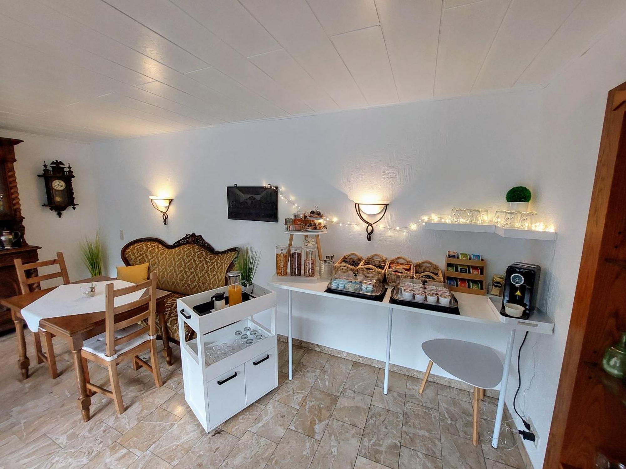 Pension Mosella, Gaestezimmer Sankt Aldegund Exteriér fotografie